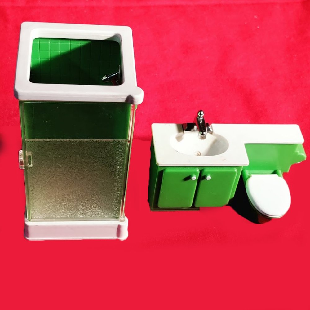 Fisher Price 1970 Vintage Bathroom Shower and Vanity